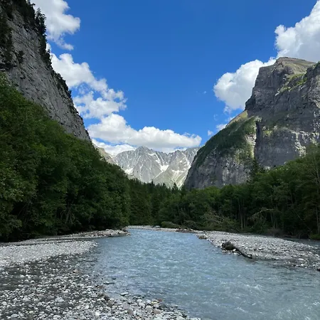 Santa Maria Lejlighed Kandersteg